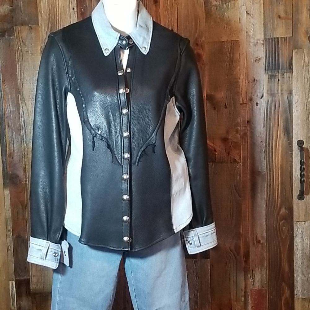NWOT Black Leather and Light Wash Denim Western Jacket